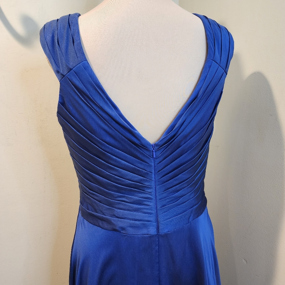 BELSOIE Stunning Royal Blue V-Neck Evening Midi  Dress 12 - Picture 4 of 10